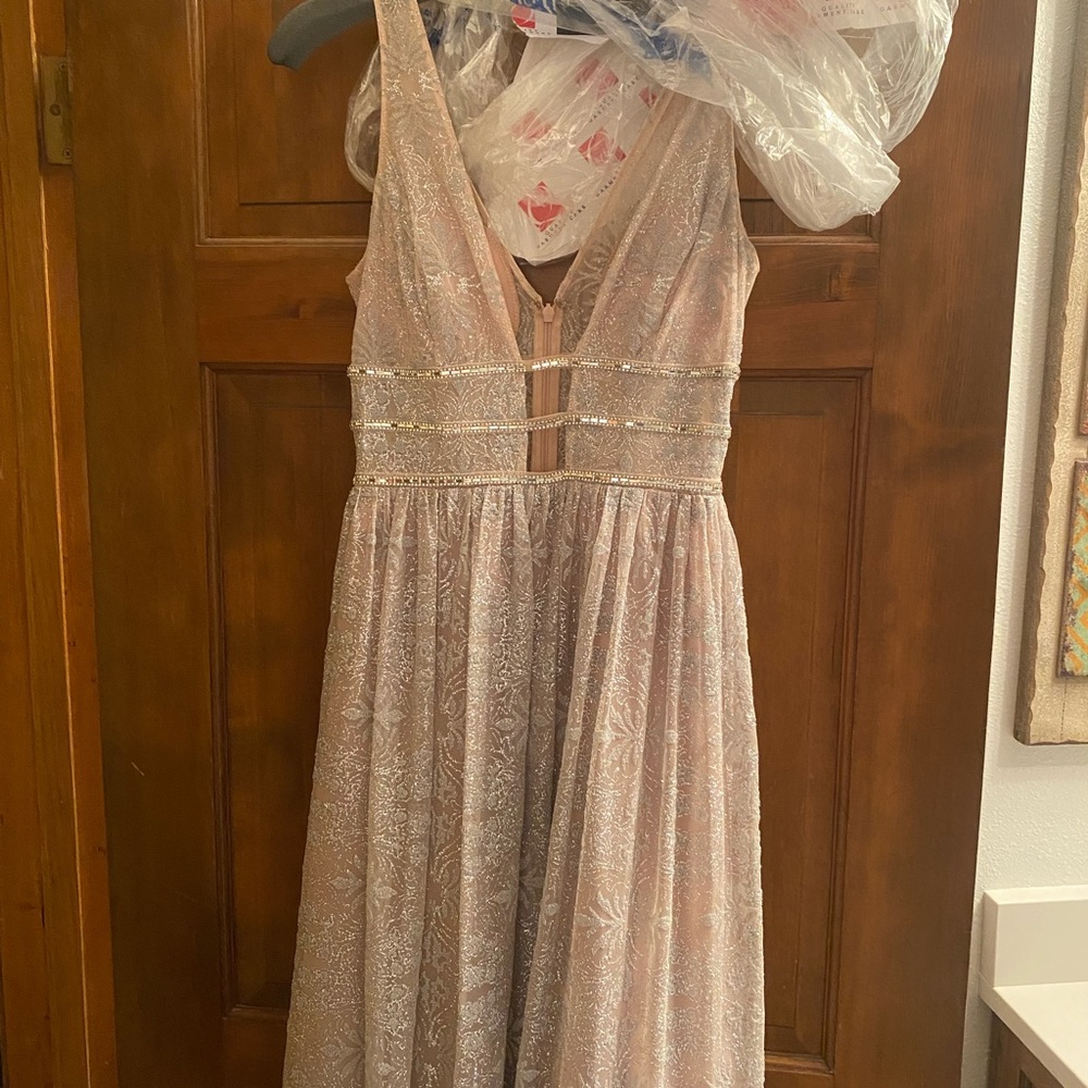 Gianni Bini Sparkly‎ Gown - Picture 9 of 14